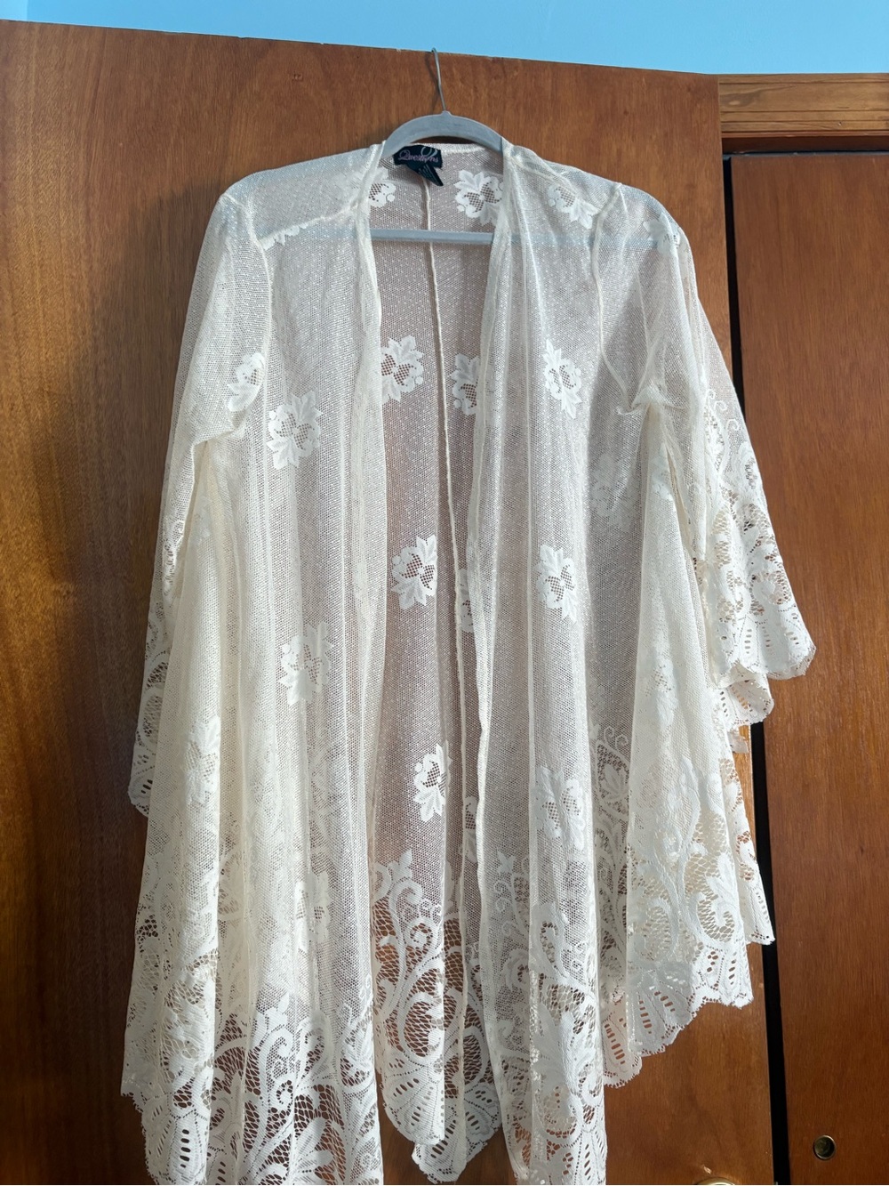 Sheer Floral Lace Kimono Cape in Cream